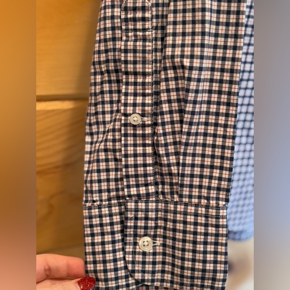 J. Crew Classic Button-Down Shirt Men's Large Multi Plaid 100% Cotton. - Picture 5 of 8